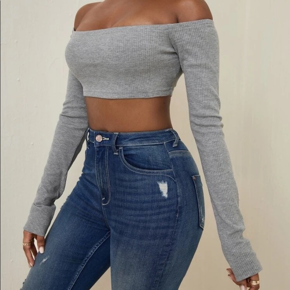 Off Shoulder Ribbed Knit Crop Top - Picture 3 of 3